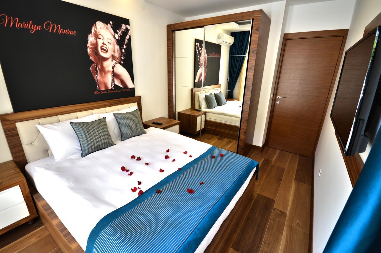 Chill And Go Aparthotel บุดวา ภายนอก รูปภาพ