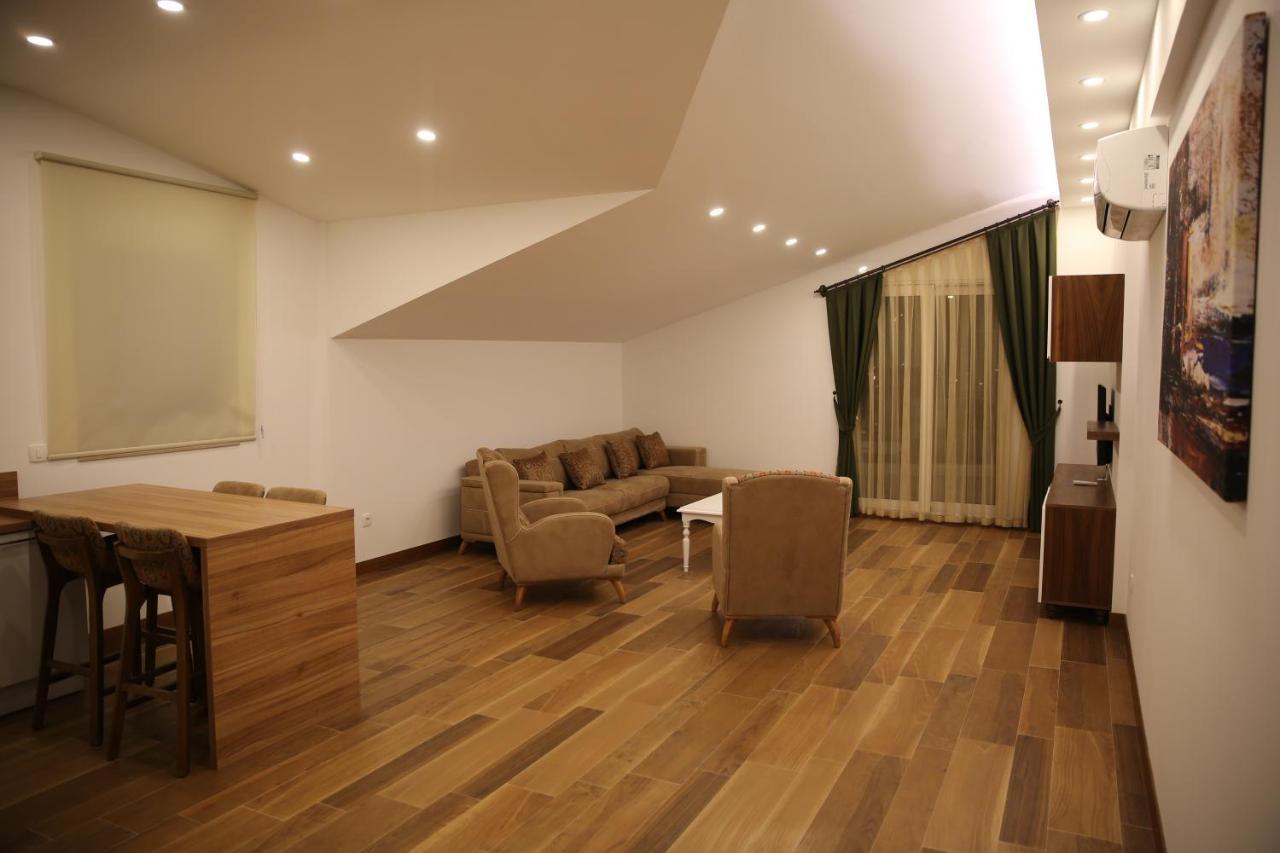 Chill And Go Aparthotel บุดวา ภายนอก รูปภาพ