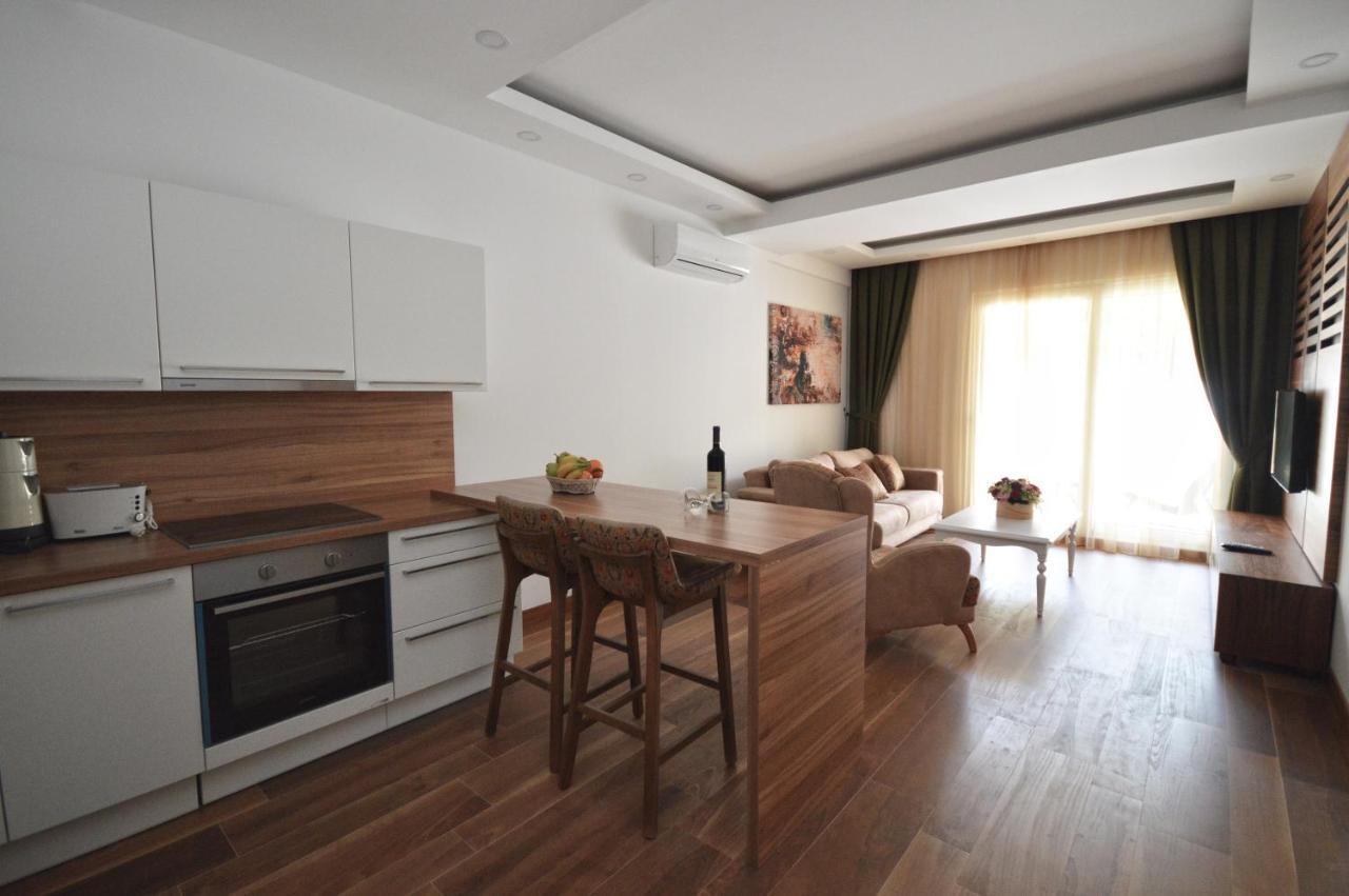 Chill And Go Aparthotel บุดวา ภายนอก รูปภาพ